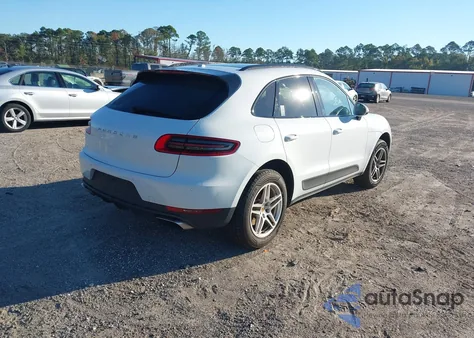 2017 Porsche Macan z USA, uszkodzony, nr VIN WP1AA2A5XHLB03913